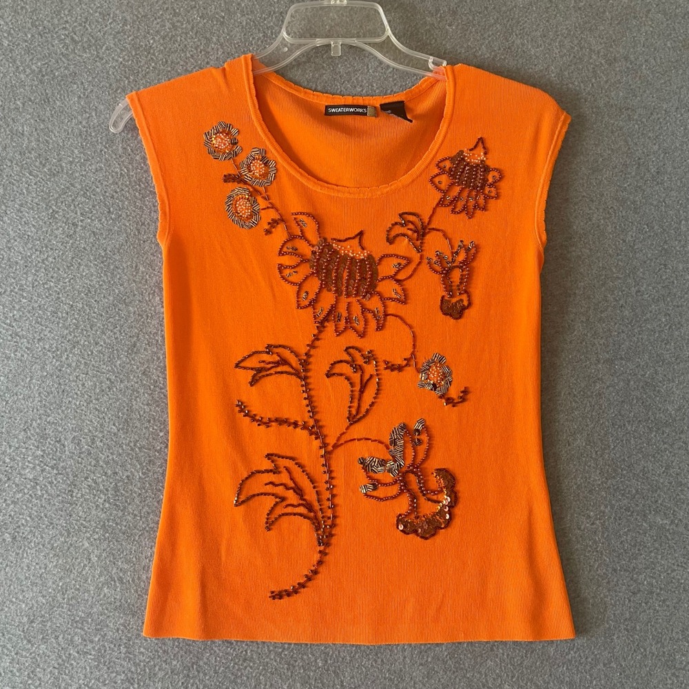 Sweaterworks Orange Beaded Floral Knit Shell Top Sleeveless Scoop Neck Size M